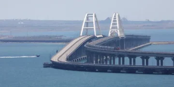 Russia says Ukraine sea drones destroyed in failed attack on Crimea bridge - World News - Russia